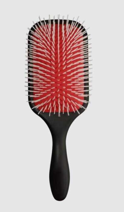 Denman Hajkefe D90L Black Red Pad